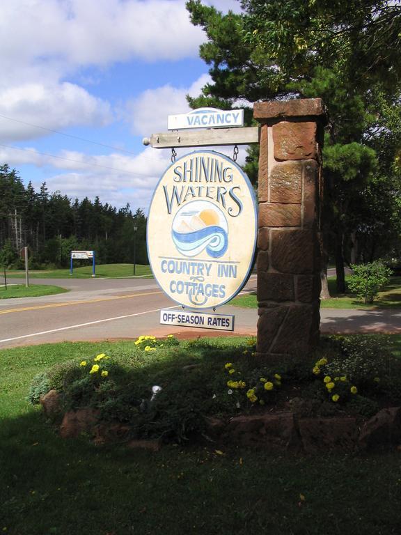 Shining Waters Country Inn Кавендиш Экстерьер фото
